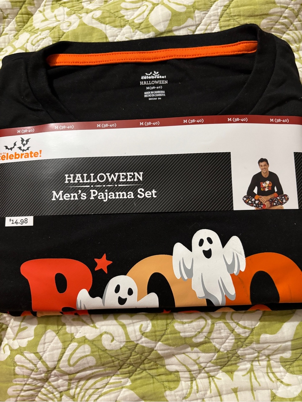 Unisex Halloween Men’s Pajama Set 2 Pieces NWT Long Sleeve Top and Pants